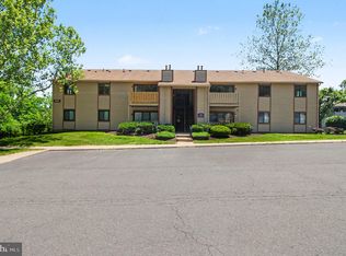 902 Dogwood Ct, Lansdale, PA 19446