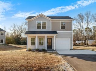 205 Sparrow Ln, Lexington, NC 27295