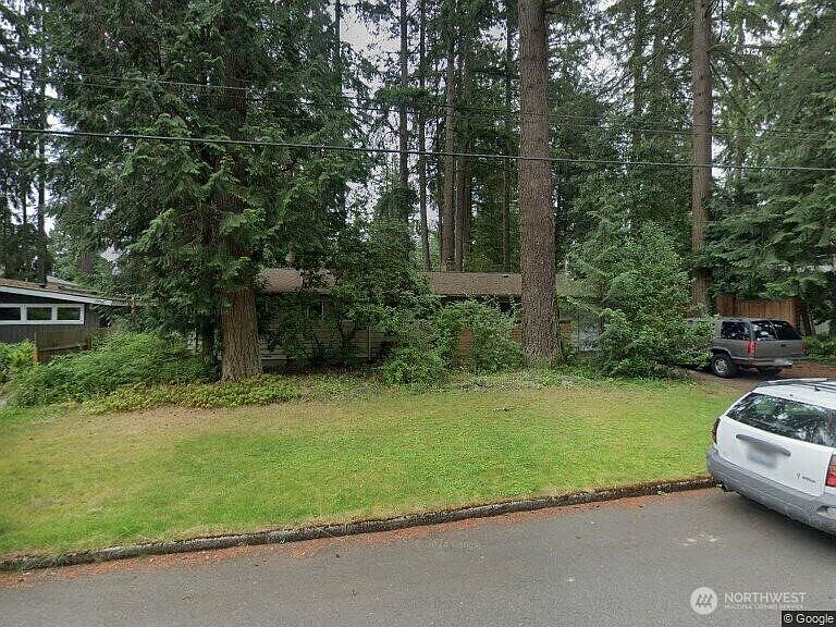 1st image of 1646 153rd Avenue SE