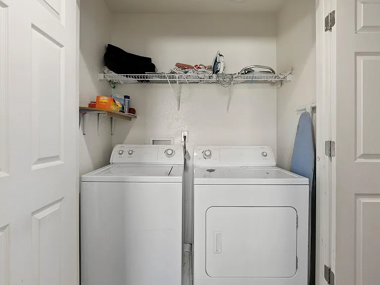 376 Montgomery Dr — Photo 24