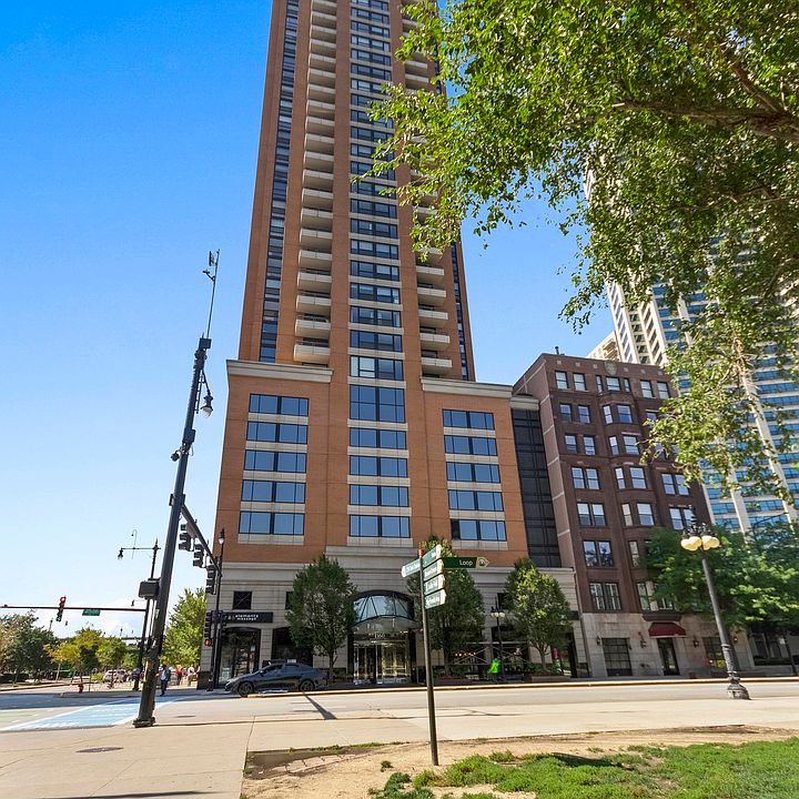 1st image of 1160 S Michigan Ave APT 3501