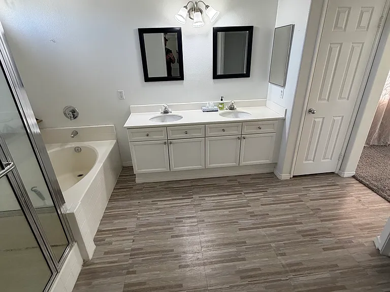 42219 Brighton St — Photo 17