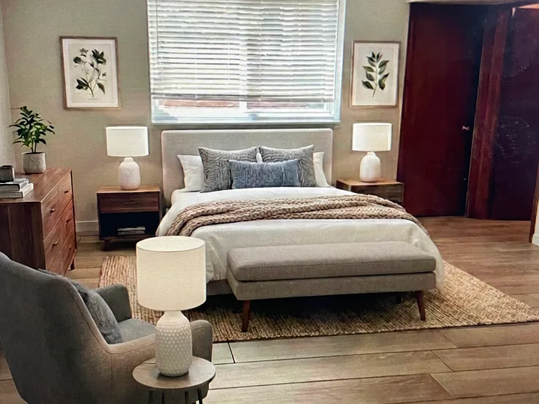 Large garden level bedroom/bonus room with bathroom. Lots of natural light.