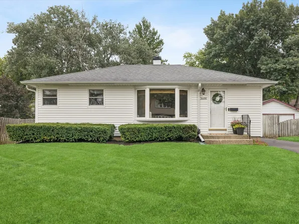3600 Pheasant Dr, Skokie, IL 60008