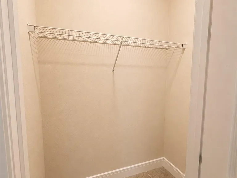 1433 Grand Palm Dr — Photo 5