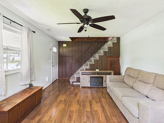 5th image of 705 Frances Street