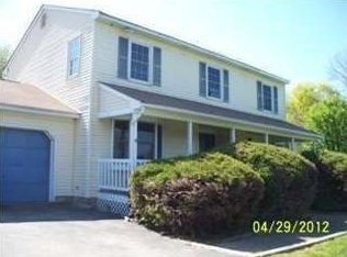 4 Estate Dr, Sussex, NJ 07461