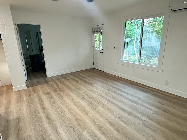 1377 Willis St — Photo 12