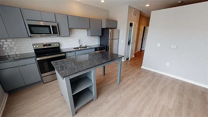 Maven Apartments — Photo 45