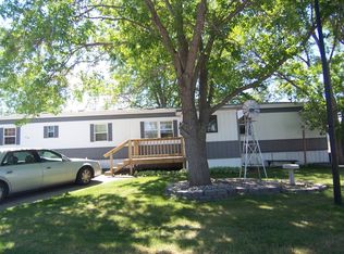 235 Northland Est NE, Jamestown, ND 58401