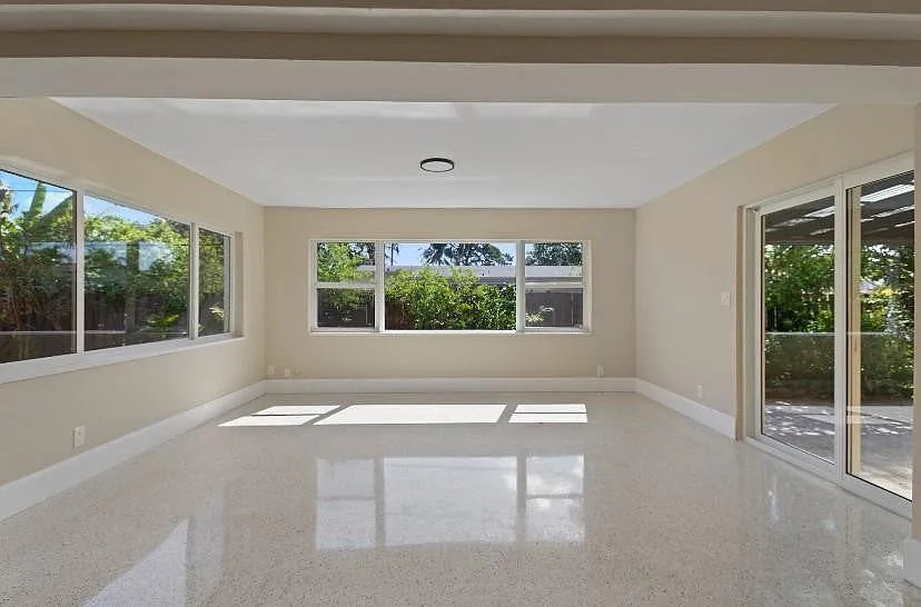 3 bed, 1676 sqft, $4,000 — Photo 2