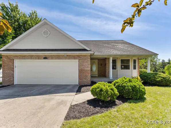 2152 Shiloh Hills Dr SE, Kentwood, MI 49546