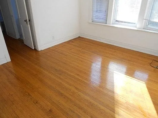 1228 W Winnemac Ave #1 — Photo 11