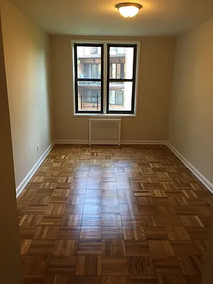 Rented by Alex Tembelis, LREB | media 22