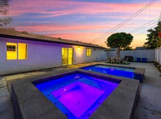9971 Chanticleer Rd, Anaheim, CA 92804