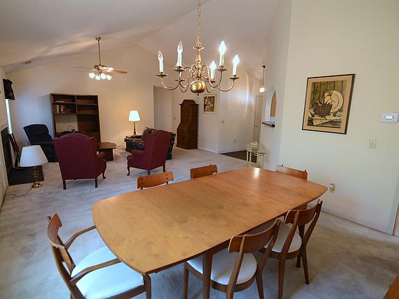 5th image of 5 Pembury Ct