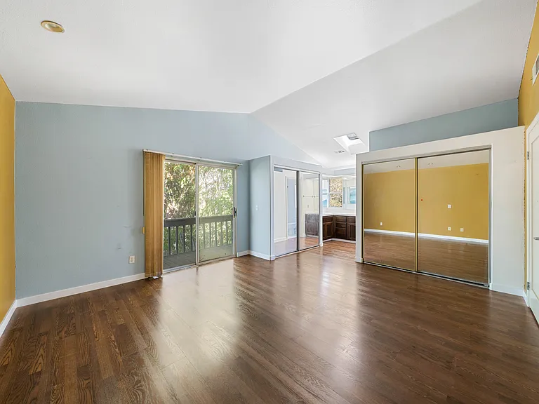 5057 Keeney St — Photo 16