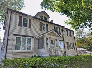 5 Stuart St, Watertown, MA 02472