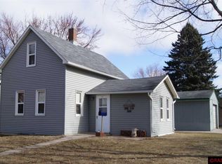 1102 N State St, New Ulm, MN 56073