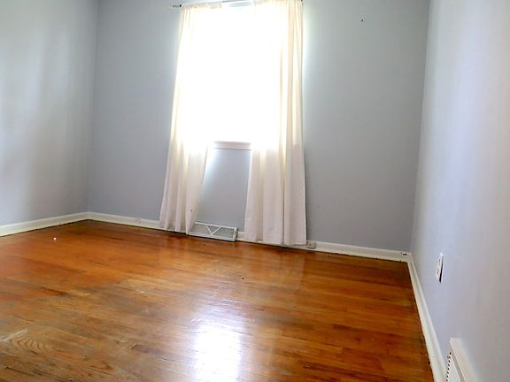 5th image of 2620 Gilead Ave