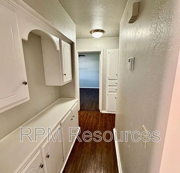 1420 NE 1st St — Photo 12