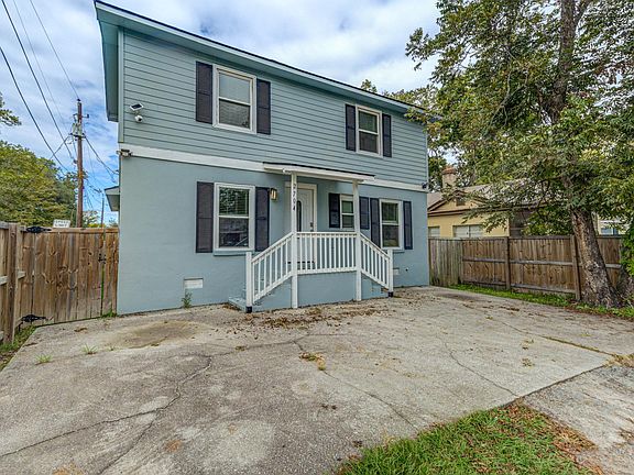 2nd image of 2704 Junction Ln