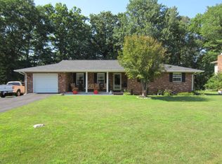 124 Forestview Dr, Beckley, WV 25801