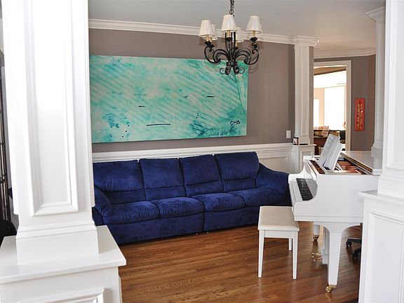 4th image of 1507 Adventure Ct