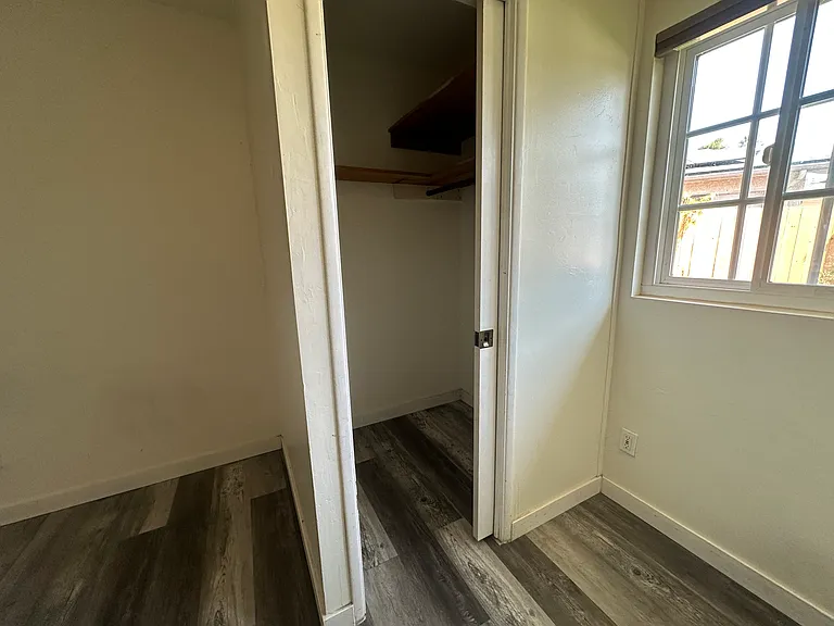 9230 Pine Valley Dr — Photo 15