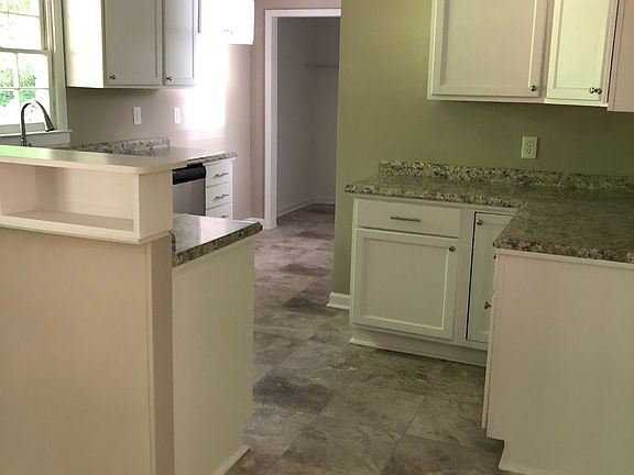 2nd image of 7009 Debbie Ln