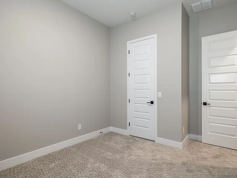 1725 E Questa Dr — Photo 34