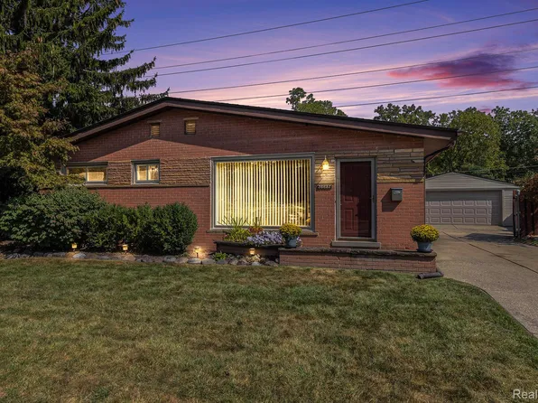 36682 Angeline Cir, Livonia, MI 48150