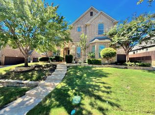 9829 Broiles Ln, Fort Worth, TX 76244