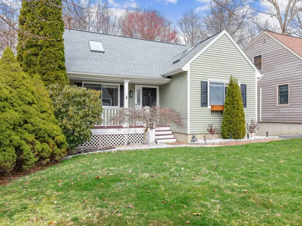 97 Cranston Avenue, Shelton, CT 06484