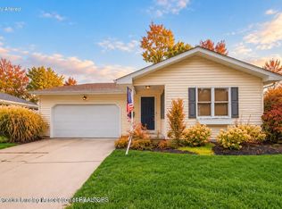 740 Snyder Rd, East Lansing, MI 48823