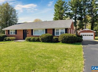1838 S Talbott Pl, Waynesboro, VA 22980