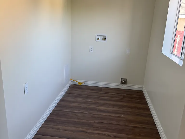 16616 S Virginia Ave — Photo 8