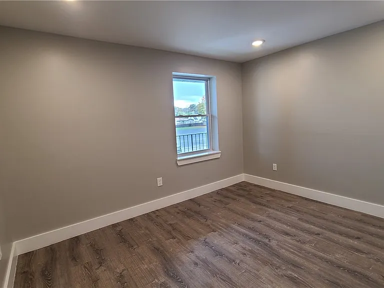 1331 Freeport Rd — Photo 25