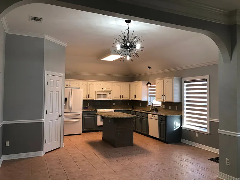 6000 Zachary Cir — Photo 8