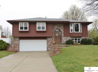 17131 Shirley St, Omaha, NE 68130