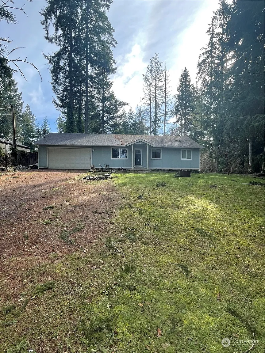 1100 E Timberlake East Drive photo 1