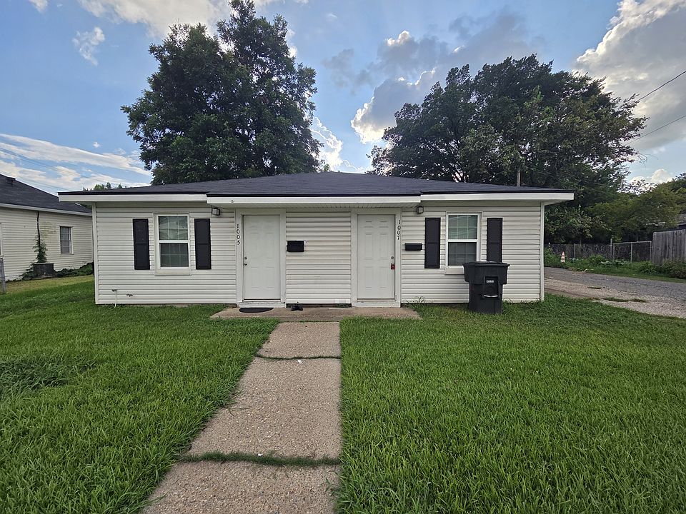 1st image of 1007 Traffic St #1007