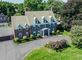 115 Cedar Avenue, Hewlett, NY 11557
