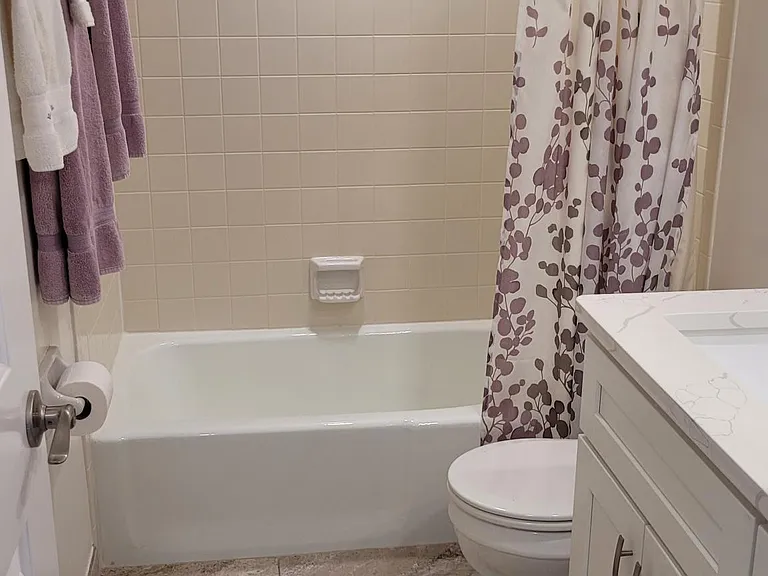 4782 Independence Dr — Photo 11