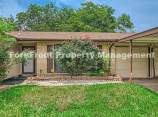 8327 Glen Ct, San Antonio, TX 78239