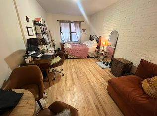 10 W 76th St APT 1C, New York, NY 10023