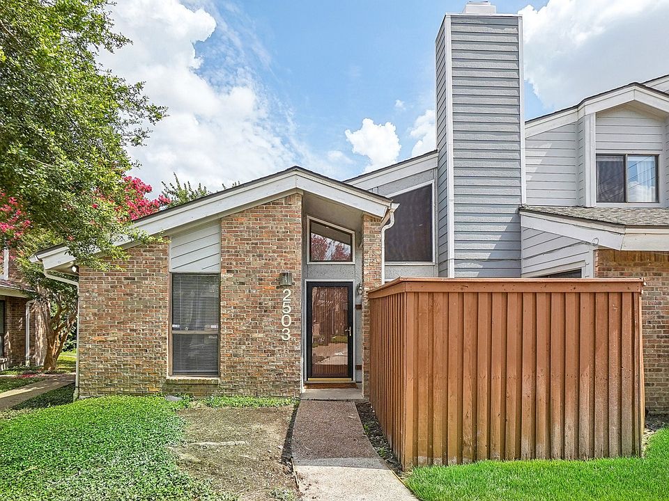 17490 Meandering Way Dallas TX Zillow