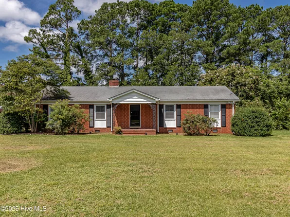 1801 E Azalea Drive, Goldsboro, NC 27530