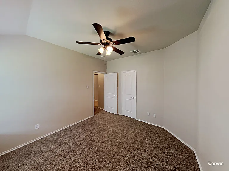 2513 Wynngate Dr — Photo 10