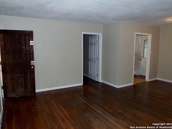 5th image of 650 Aurora Ave